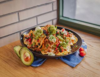 Full nachos