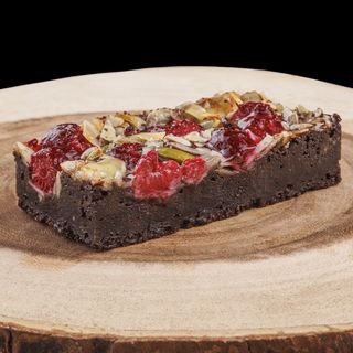 Безглутеново Брауни с шоколад и малини