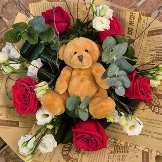 Love bear bouquet