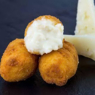 Croquetas artesanas de Queso de Oveja