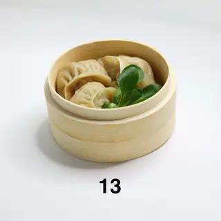 13. Ravioli con carne 3 pezzi
