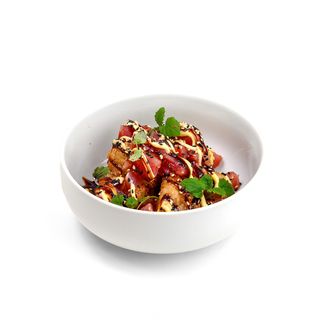 Orez prăjit cu ton proaspăt 