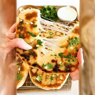 Cheese and Garlic Naan