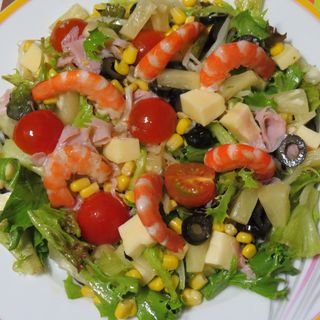 Salada de Camarão