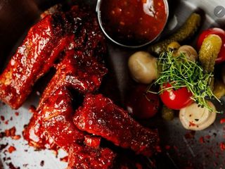 Свині реберця з гостринкою (350g)