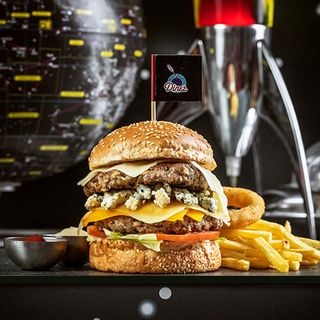 Yes Sir, Sir Yes Sir burger