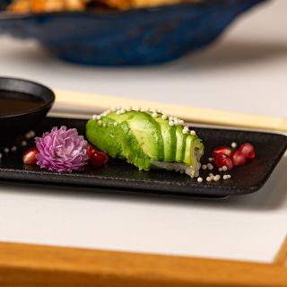 Nigiri awokado 2 szt.