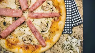 Pizza Capricciosa