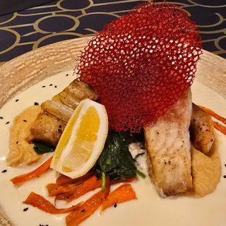 Sturion la plansa,piure si sos de prosecco 450 gr