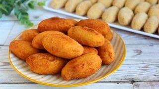 Croqueta De Bacalao 5u