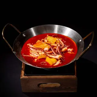 196 Calamari piccante al piccante
