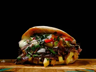 Doner kebab berbecuț