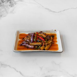 Melanzane cinese ai 3 gusti piccanti 鱼香茄子