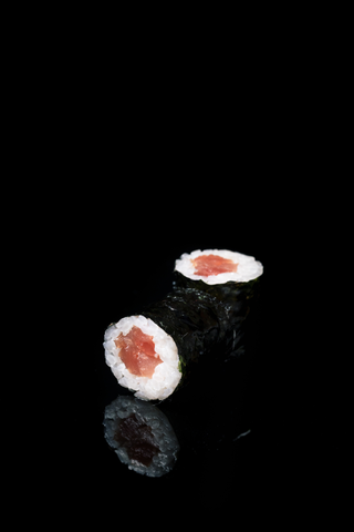 Maki Tuna