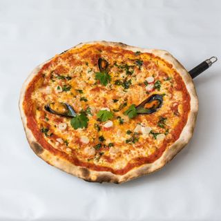 Pizza Frutti Di Mare (33 cm.)