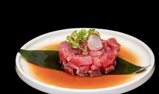 279. Tartare tonno