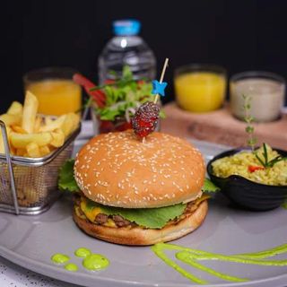 Volcano Cheese Burger