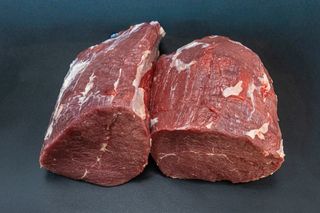 Girello bovino adulto a fettine