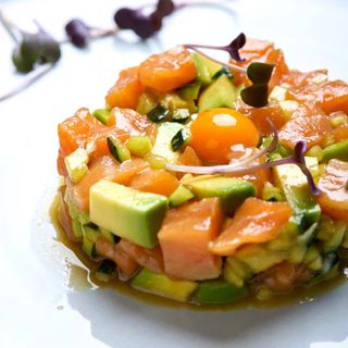 Tartar od lososa