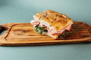 Focaccia Mortadela