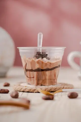 Čokoladni desertić 145 gr