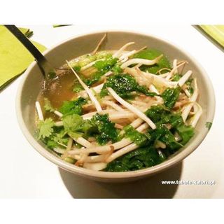 Zupa Pho z kurczakiem