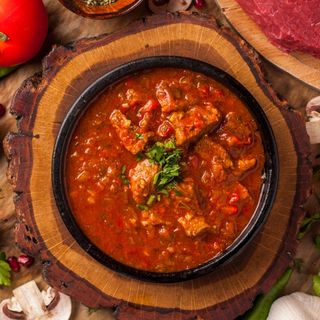 საქონლის ჩაშუშული (ოსტრი)