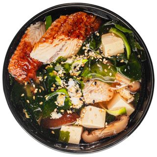 Місо суп з вугрем