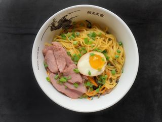 Локшина з яловичиною (450г)