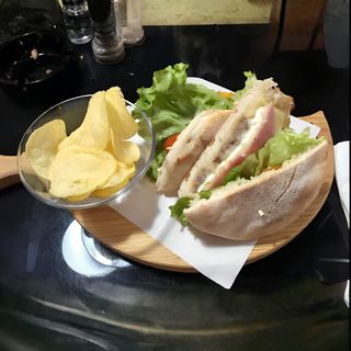 Prego no Bolo do Caco