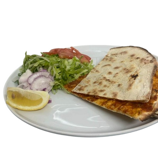 Лахмаджун с гарнитура