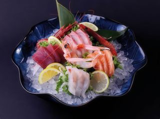 811. Sashimi special
