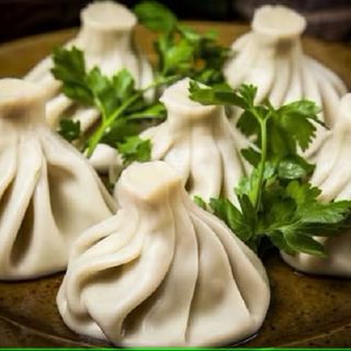 Хинкали с грибами и  сыром  5 шт