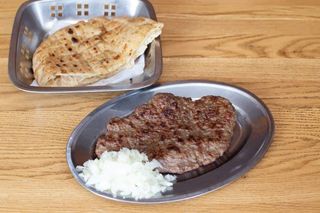 Velika pljeskavica + Coca-Cola 0.25l