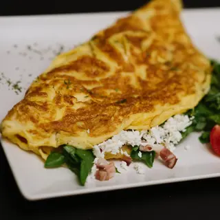Omlet koziji sir i dimljena slanina (DO 12h)