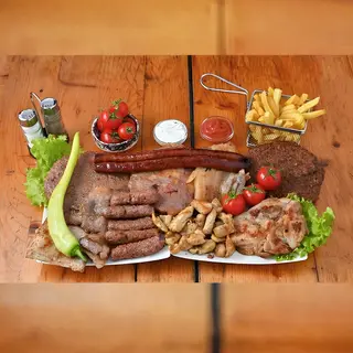 Mešano meso 3 sveže 1.7 kg Limanac specijal