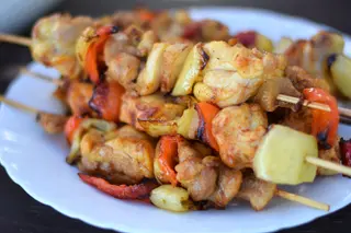 Punjeni ražnjići
