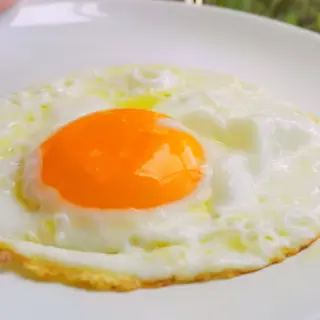 Ovo estrelado