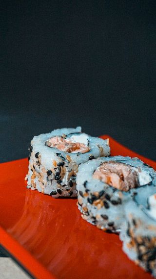 Uramaki spicy tuna