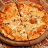 Pizza Funghi