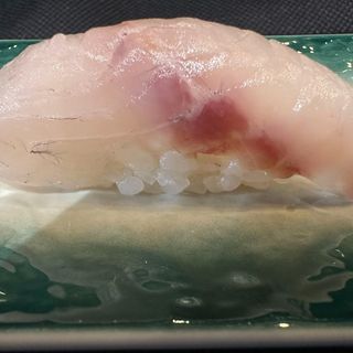 118 Nigiri suzuki 2 pezzi