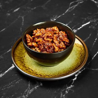 Karamelizovani orasi