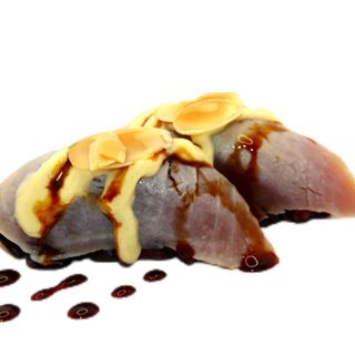 170-Nigiri black atun flameado