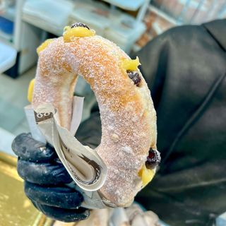 Graffa crema e amarena