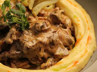 Бефстроганов з яловичиною (400g)