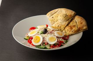 Salată Bulgărească