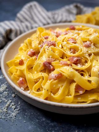 tagliatelle carbonara