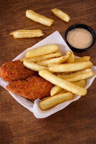 Meniu Crispy Pui si Cartofi prajiti