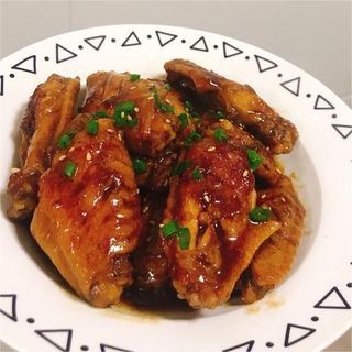 86. Ali di pollo brasate 红烧鸡翅