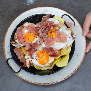 Huevos rotos